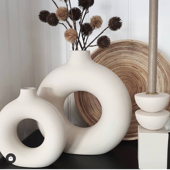 H&M Accents New In Box Hm Large Ceramic Donut Vase Poshmark